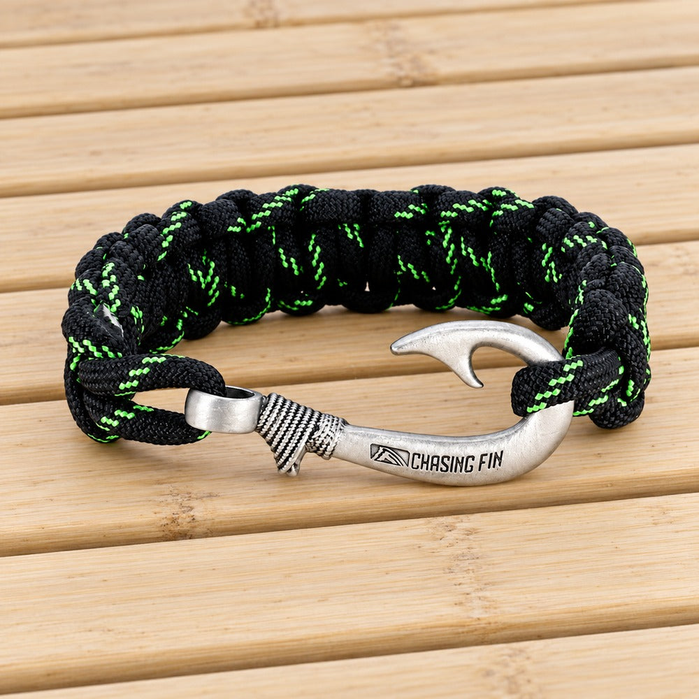 Armed Forces Cobra Braid Fish Hook Bracelet-Glow Under Black Light