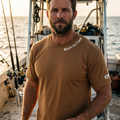 Born to Cast - T-shirt Heavyweight - Chasing Fin New Collection

