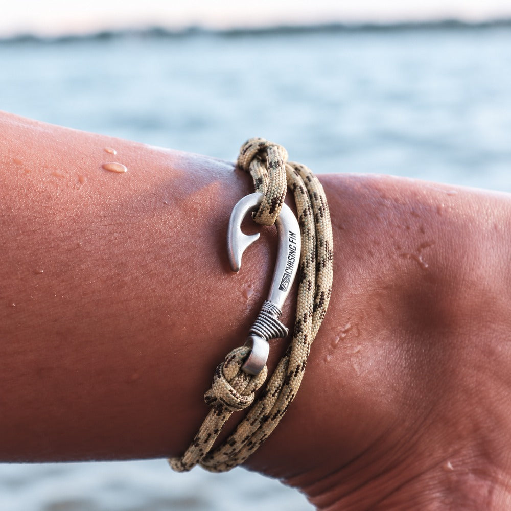 Desert Camo Fish Hook Bracelet | Anklet