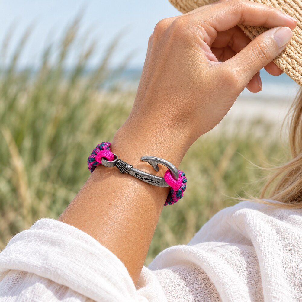 Rosy Reef Cobra Braid Fish Hook Bracelet-Glow Under Black Light
