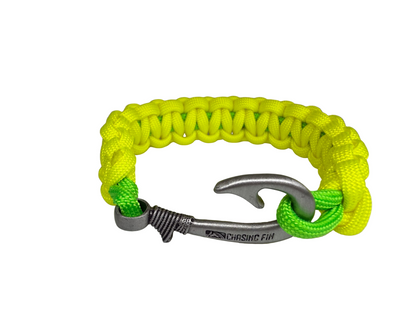 New Frogs for Hogs Cobra Braid Fish Hook Bracelet -Glow in the Dark