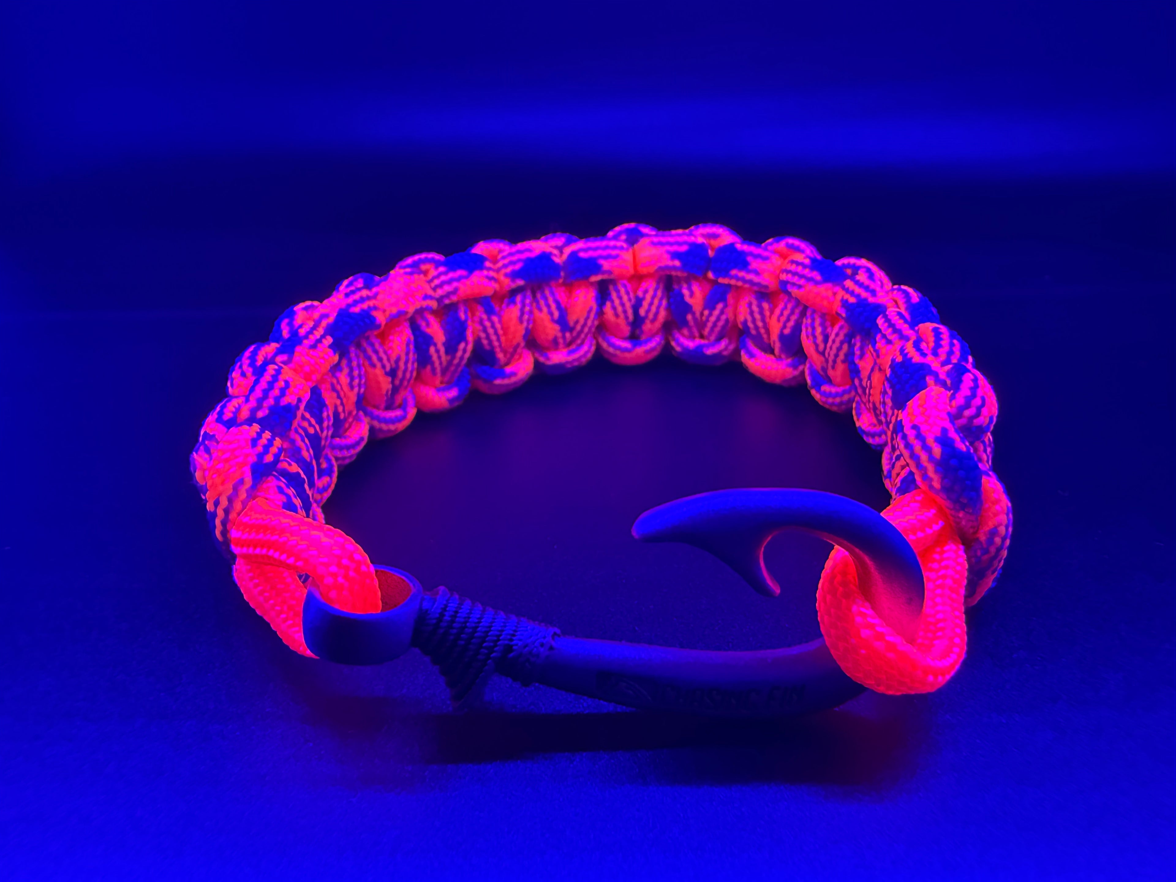 Rosy Reef Cobra Braid Fish Hook Bracelet-Glow in the Dark