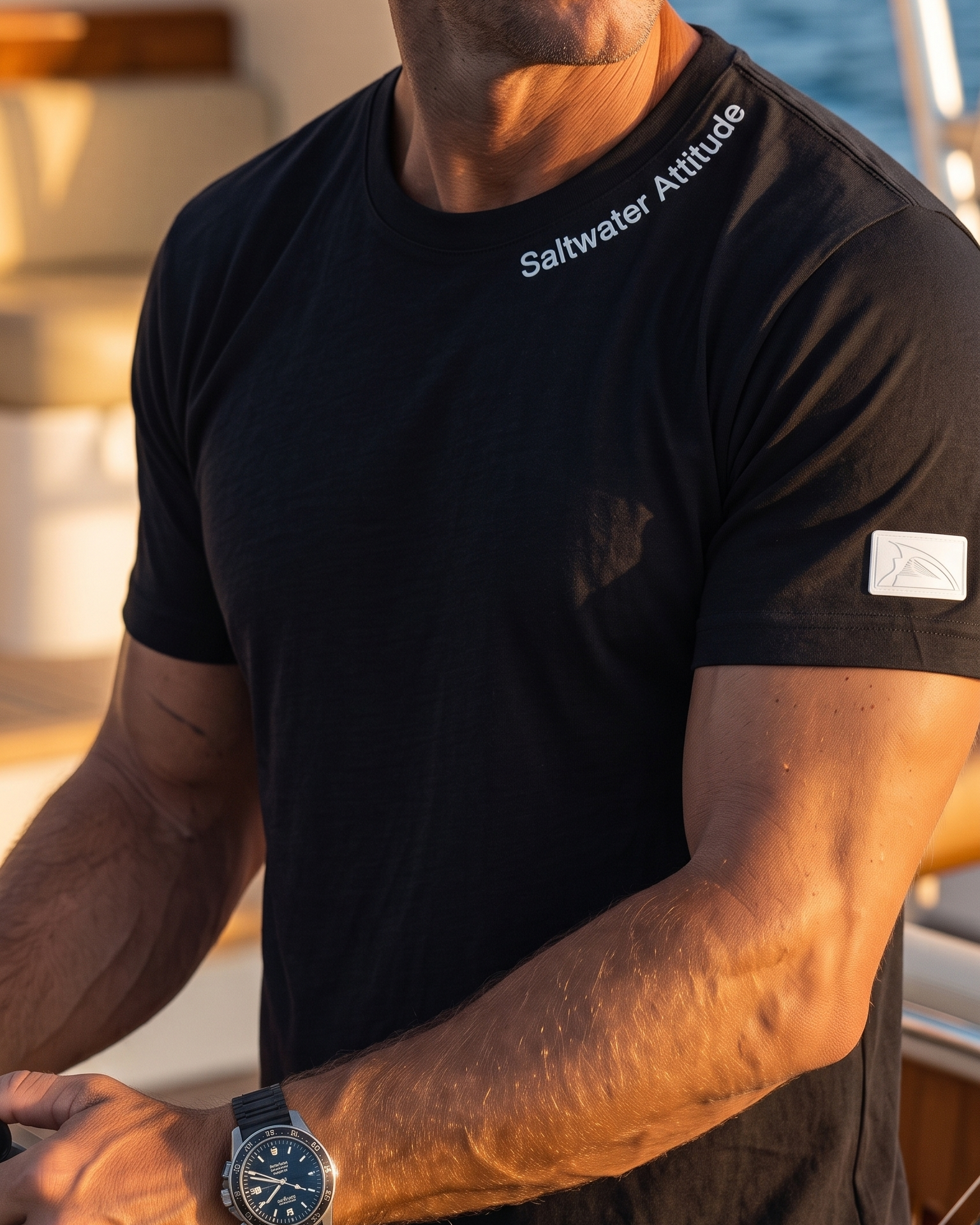 Saltwater Attitude - T-shirt Heavyweight - Chasing Fin New Premium Collection