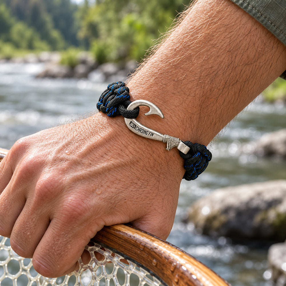 Law Enforcement Thin Blue Line Cobra Paracord Bracelet